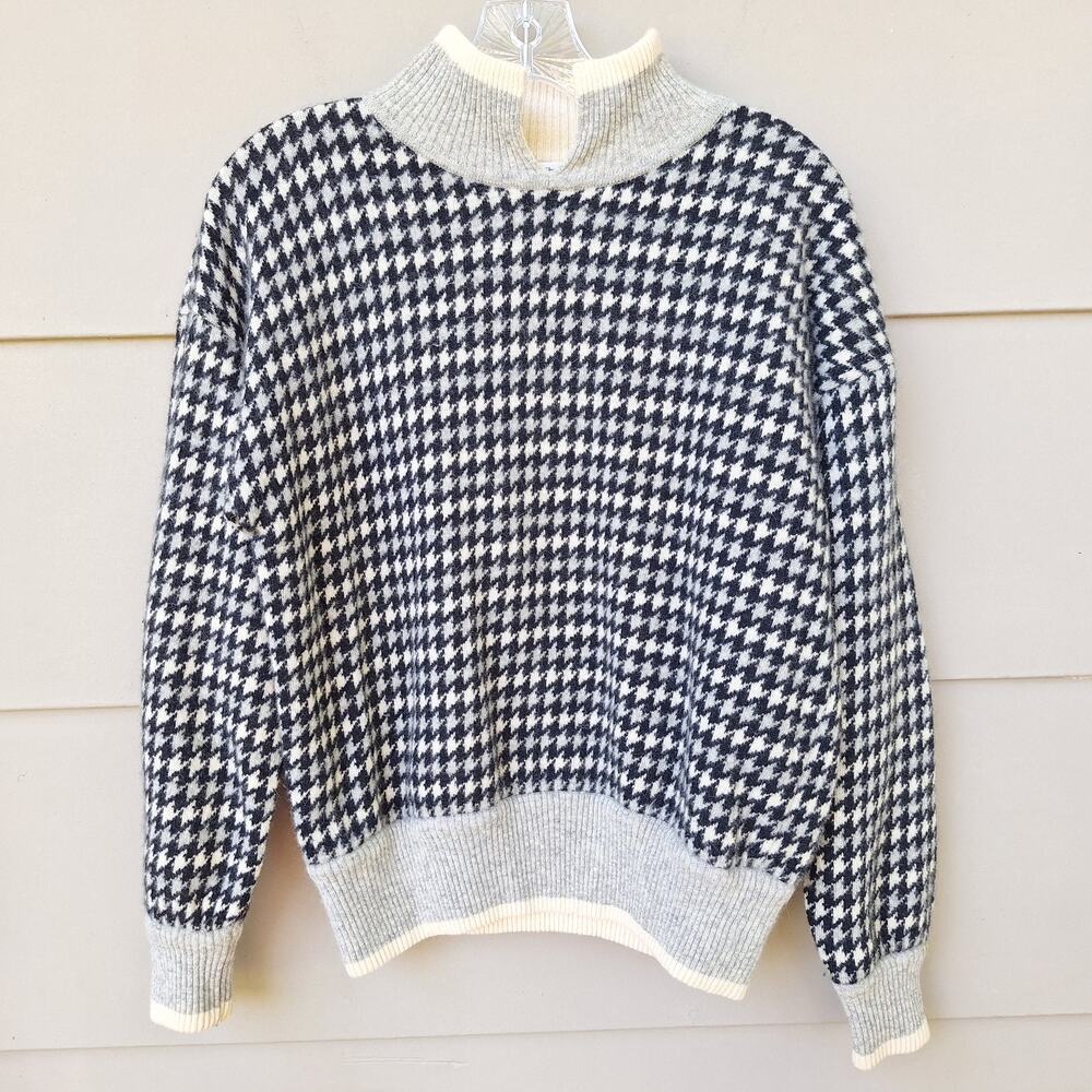 Liz Claiborne Collection Lambswool Angora Houndstooth Sweater M Preppy Twee